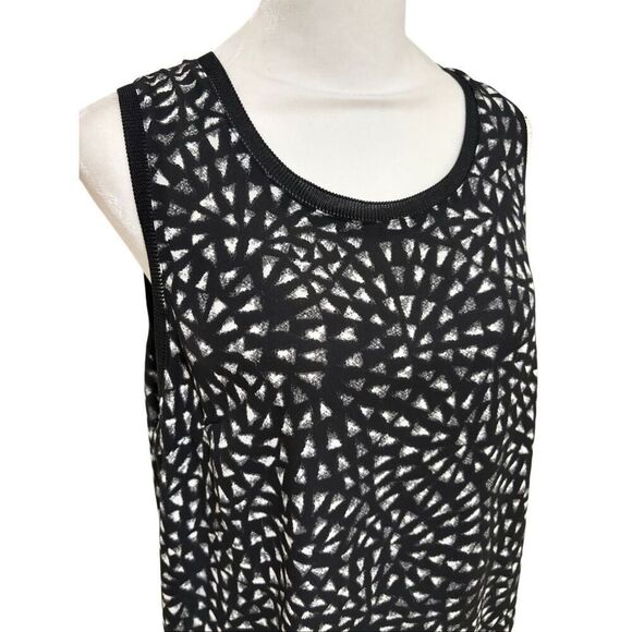 Mossimo Womens Tank Top, Black and White, XL, Geometric Print - Picture 1 of 6